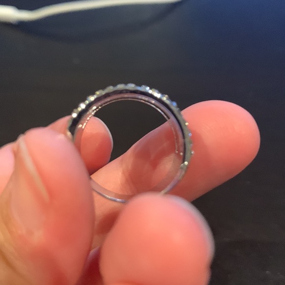 NWT Wedding Band -size 7 - Picture 4 of 6